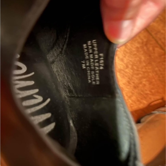 Mimosa Black and Tan Platform - Picture 5 of 5